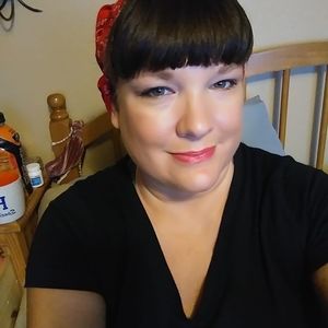 Meet your Posher, Tabitha